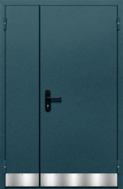 Фото двери «Полуторная с отбойником №33» в Электростали